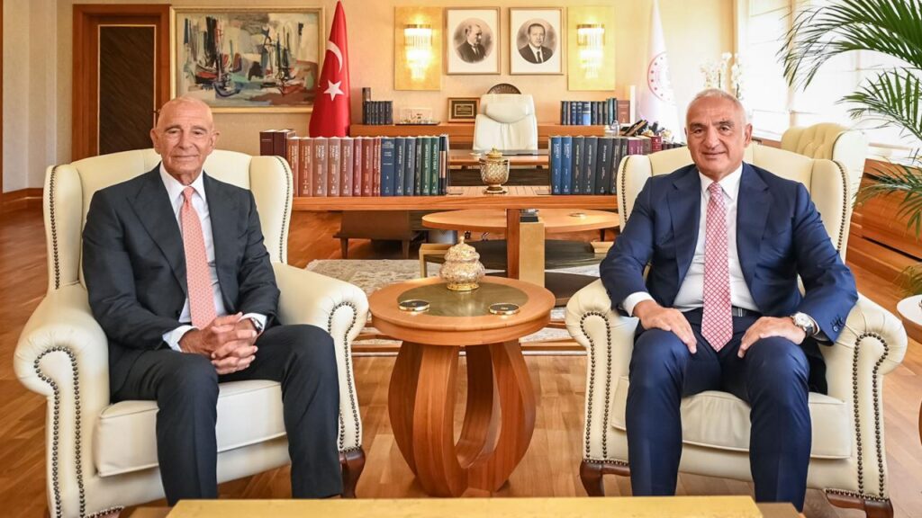 Bakan Ersoy, ABD Büyükelçisi Barrack’la görüştü!