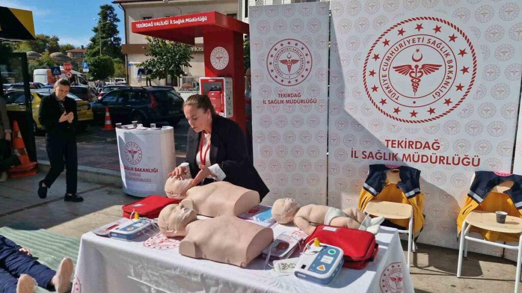 Tekirdağ’da ani kalp ölümlerini yüzde 30-60 azaltmak için şok cihazları kuruldu